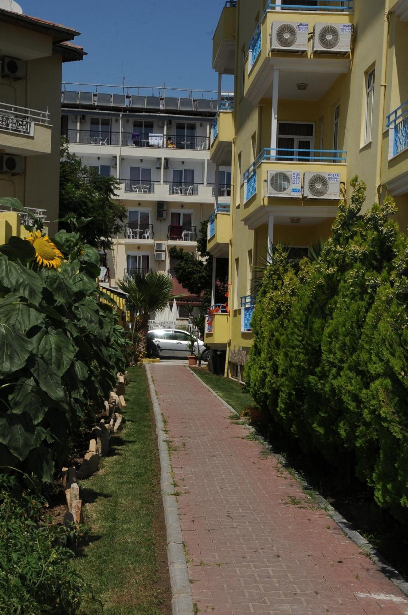 Sun Flower Apart Hotel Side Exterior photo